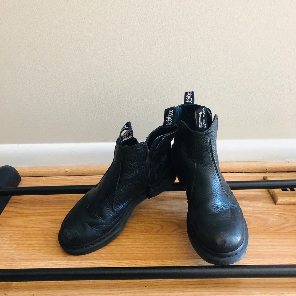 Ankle length zipper doc martens